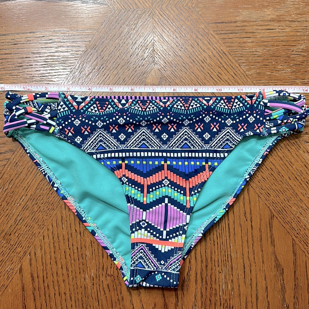 Arizona multi color bikini bottom NWOT